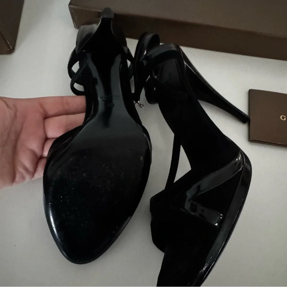 Gucci 4” black heels size 9 b - Picture 8 of 16
